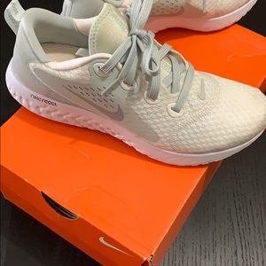 Nike Legend React  Running/training shoes Size 6.5